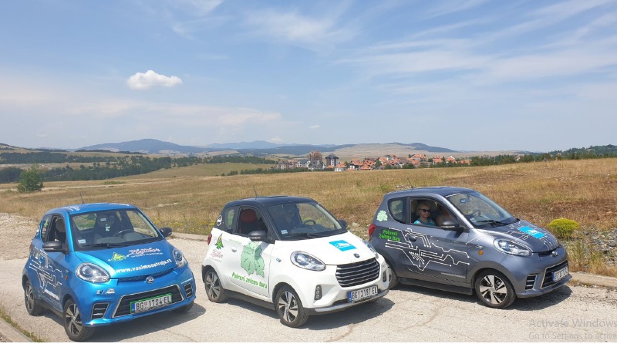 тура са електричним аутомобилима