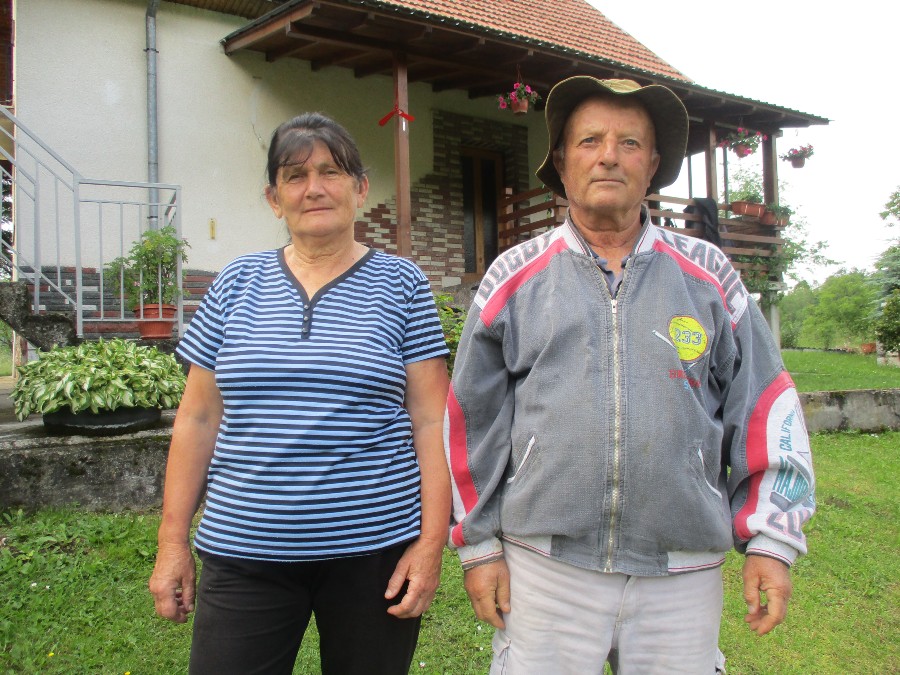 село породица останак на селу