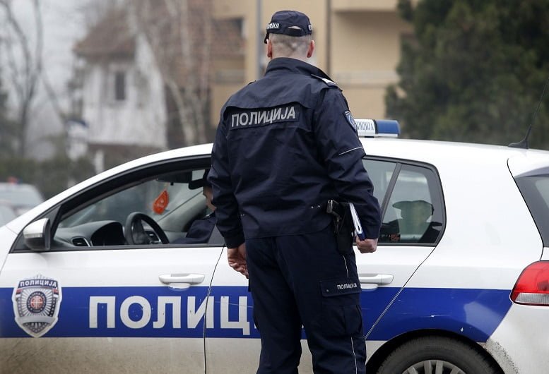 полиција полиција