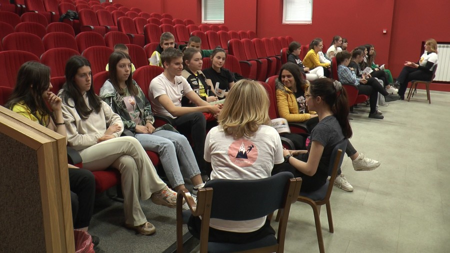 Жива библиотека