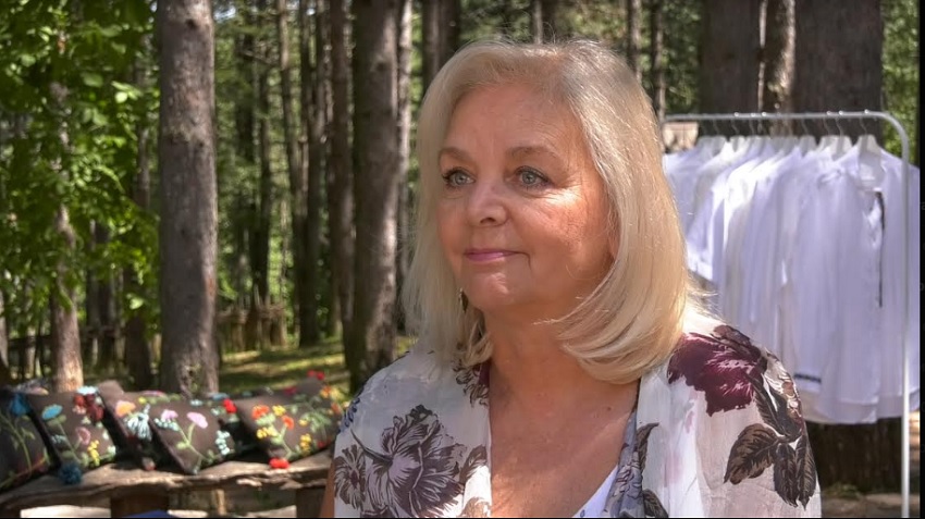 Снежана Томић, ауторка књиге 