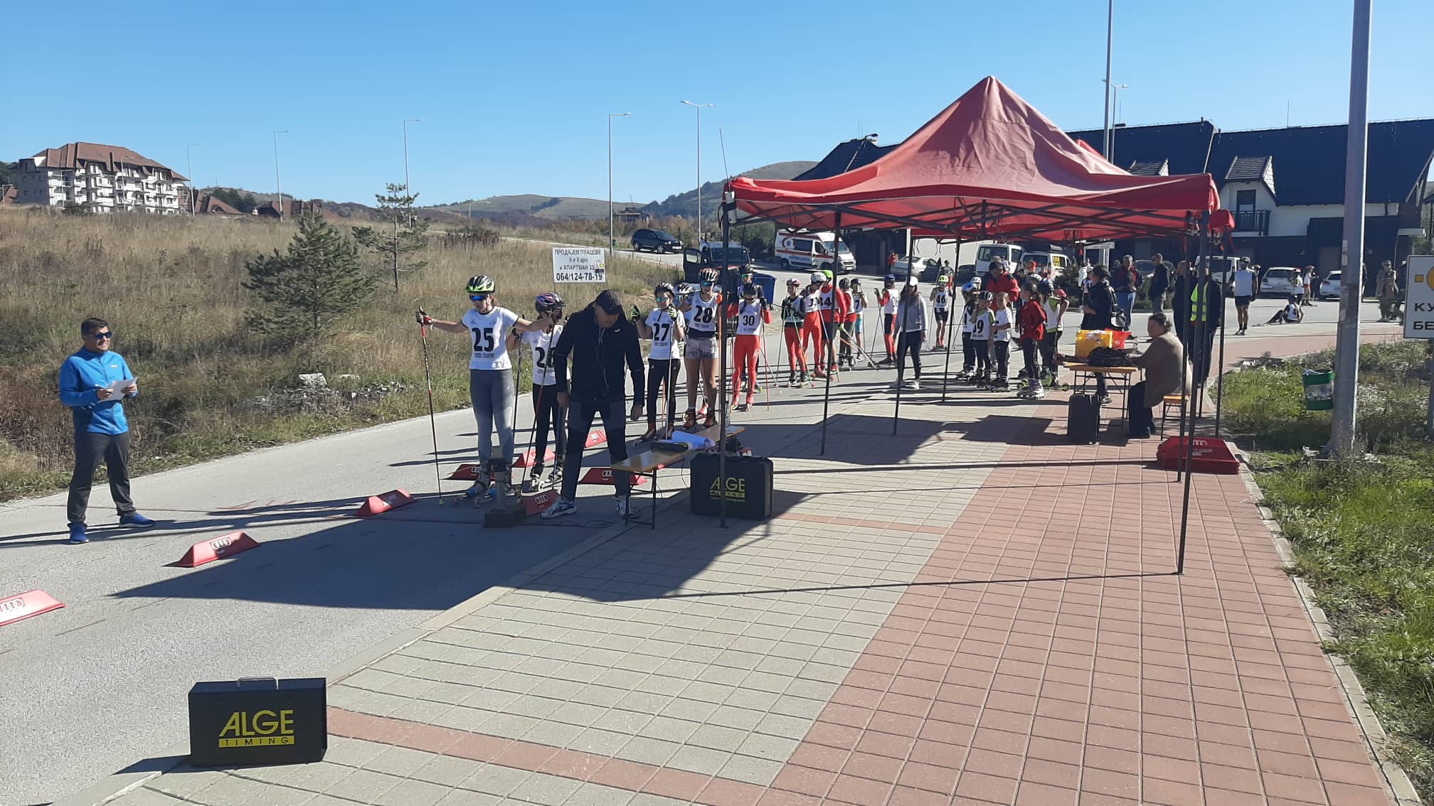 Октобарска трка на ски ролкама