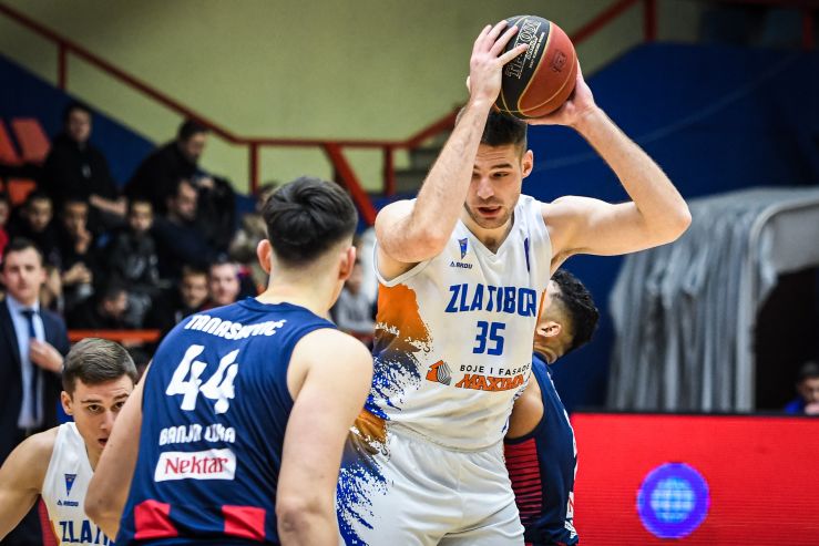 Тејићи у борби са играчима Борца Тејићи у борби са играчима Борца