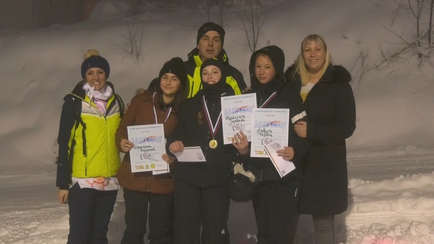 Награђени скијаши школарци