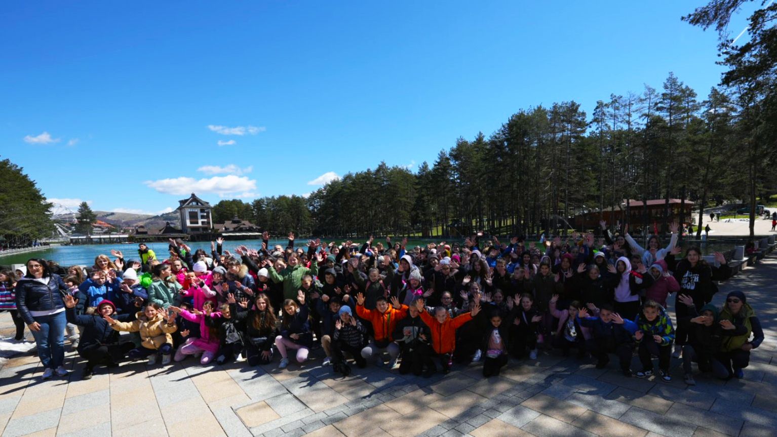 Организоване групе ученика из Лакташа у посети Златибору