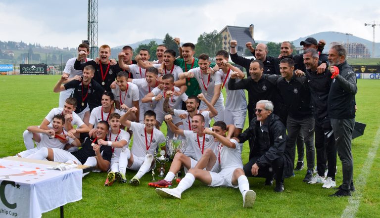 Партизан победник Купа пријатељства