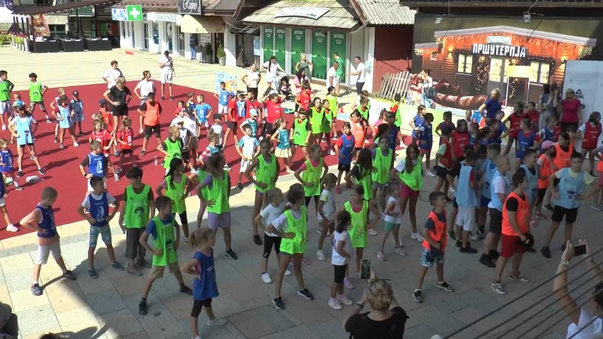 Вежбање на отвореном Активнија Србија