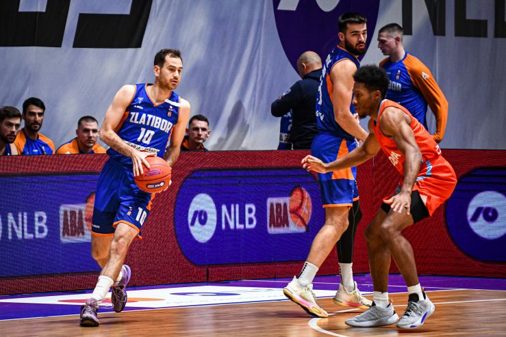 Ђукановић на мечу против Цедевите Јуниор