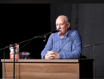 У Културном центру на Златибору Веселин Шљиванчанин представио своју књигу „Ово је моја земља, овде ја командујем“ 