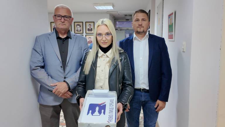 Представници листе Ново лице Србије