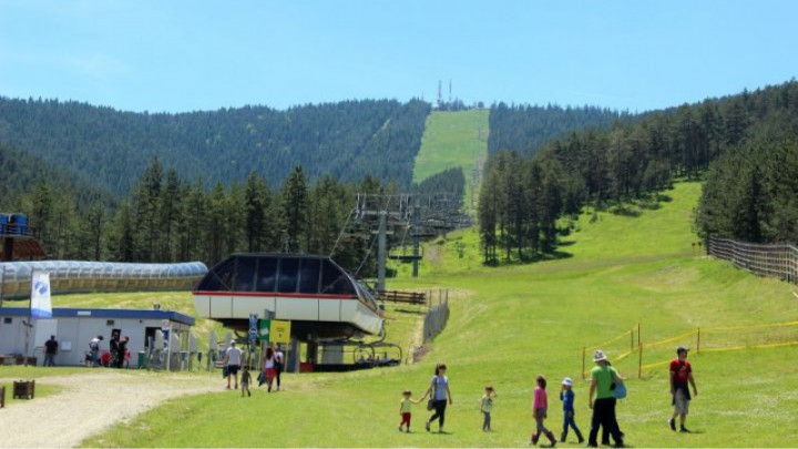 торник лето