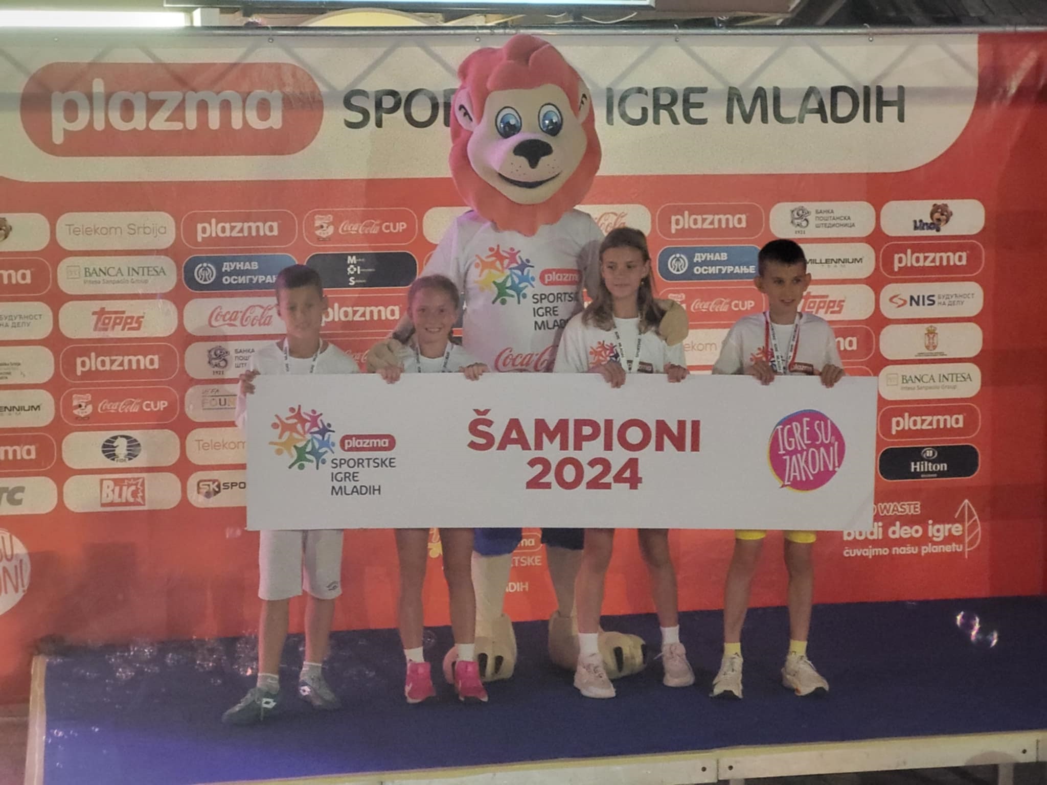 Победници трке на 60м