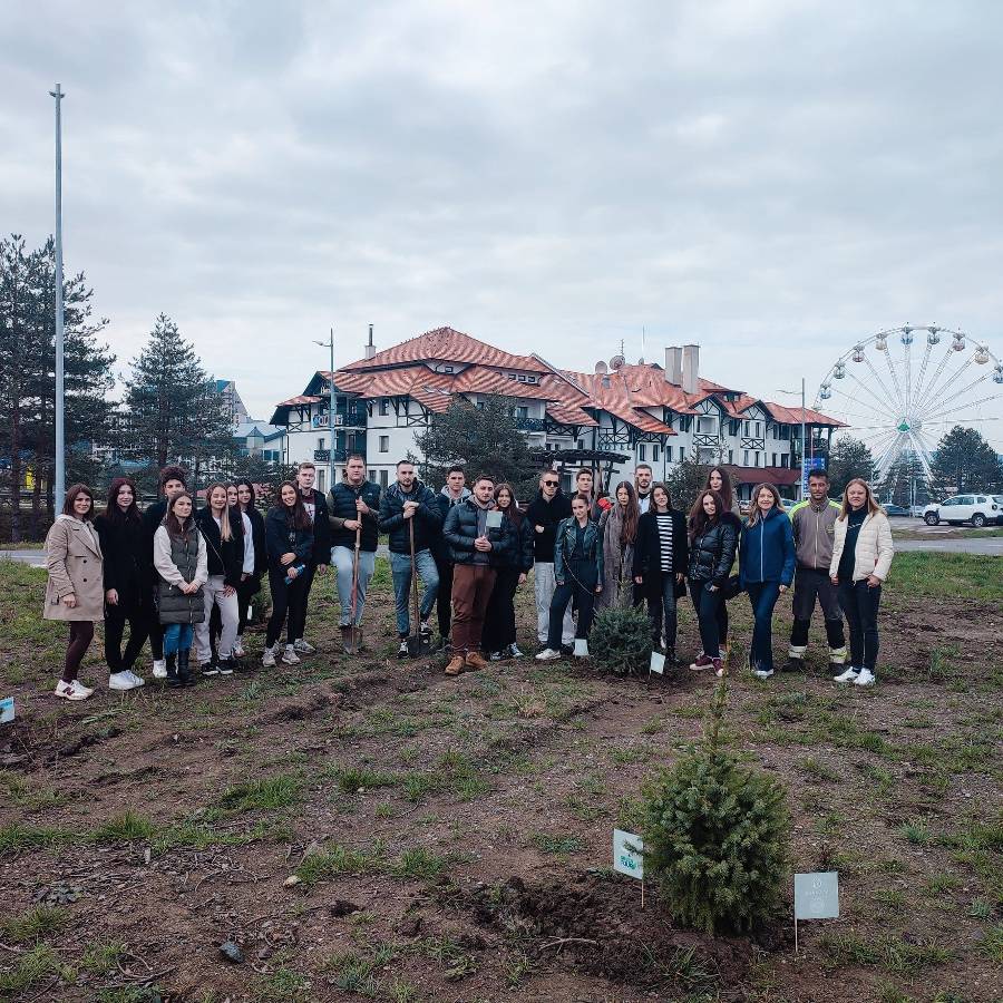 студенти акција