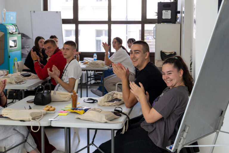 IMG_8503-768x512 start ap