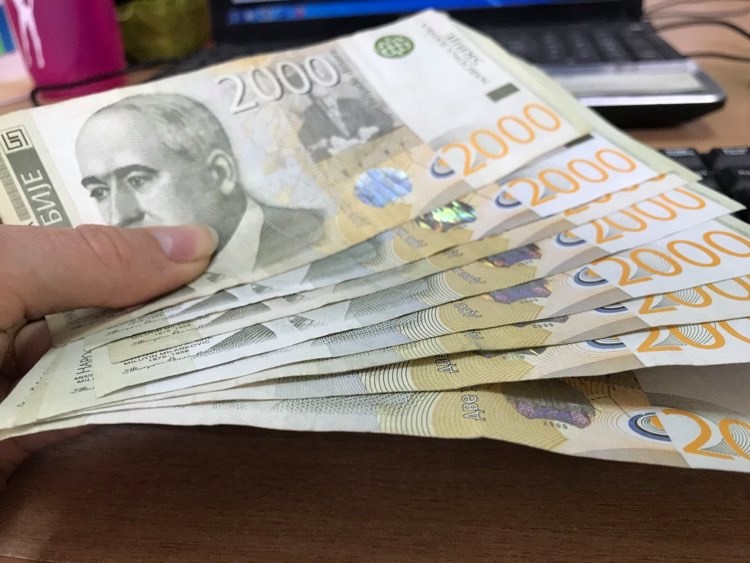 isplata-penzije pare-isplata-penzije