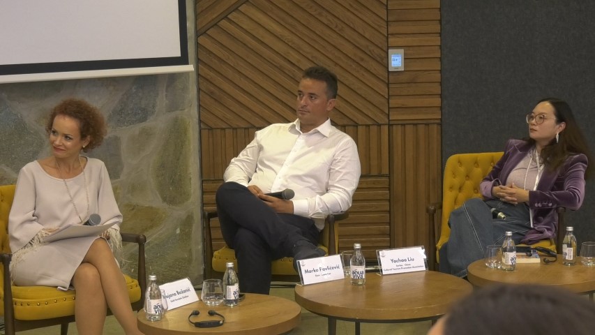 Панел на Гондола форуму