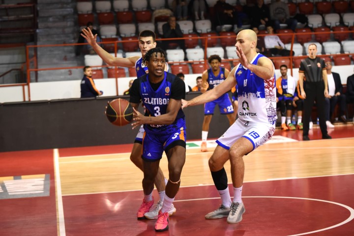 Лејси одменио Јоксимовића