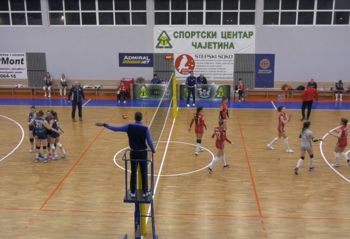 Одбојкашице успешне на провм мечу у години