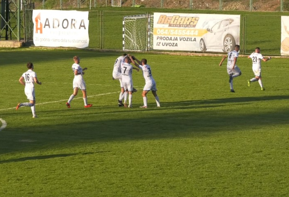 Радовање фудбалера Златибора