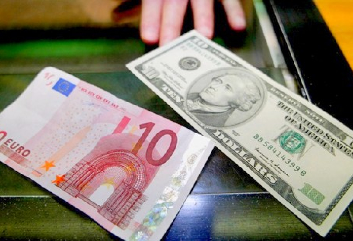 Дол- евраро 