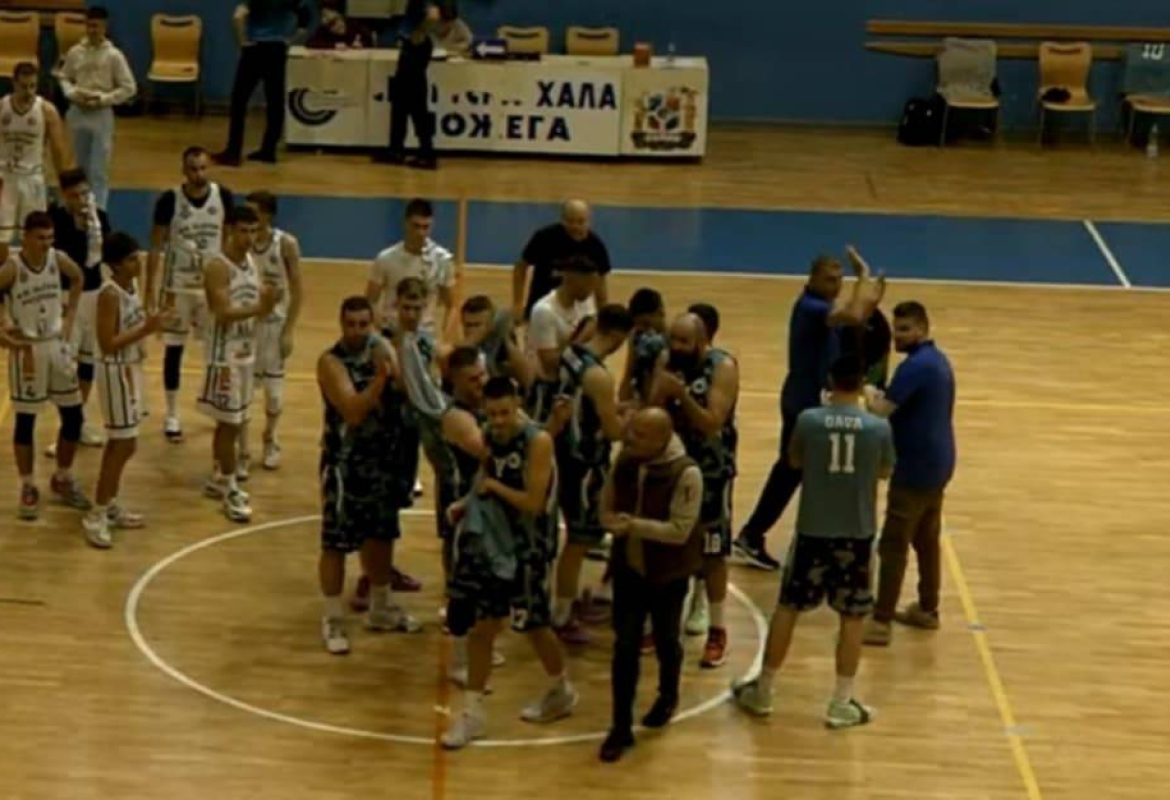 Историјска победа за Пет плус