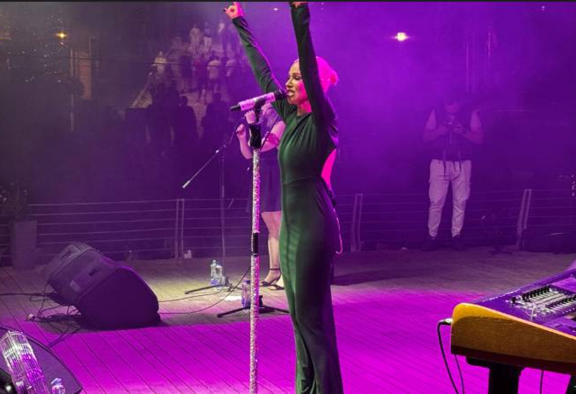 Наташа Беквалац одржала концерт на Краљевом тргу на Златибору