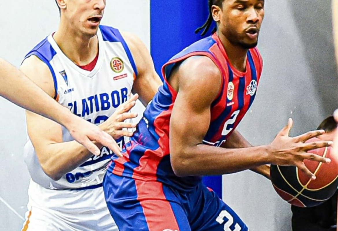 Одлична партија Савића у дуелу са Барнсом